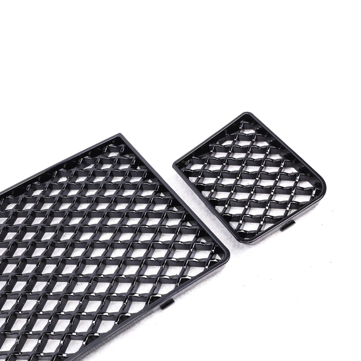 BMW M2 G87 (2022+) FRONT GRILLE RADIATOR PROTECTION NET - BLACK GLOSS