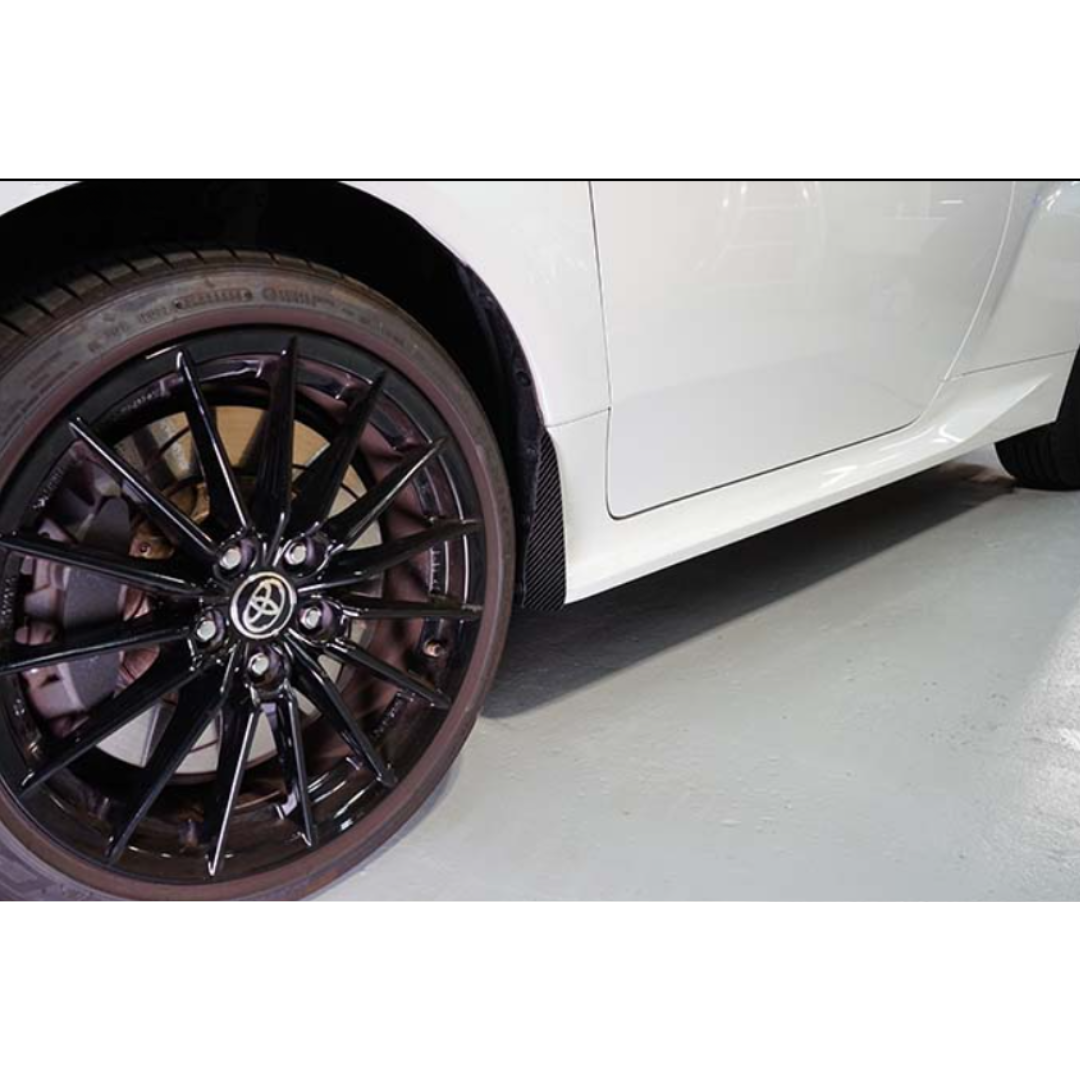 Toyota GR Yaris Dry Carbon Fibre Front Mudguards (SET OF 2)